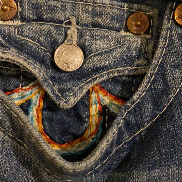 Jeans - Picture 2 of 5